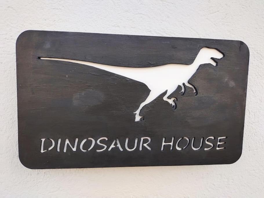 Apartament Dinosaur House Coll de Nargó Zewnętrze zdjęcie