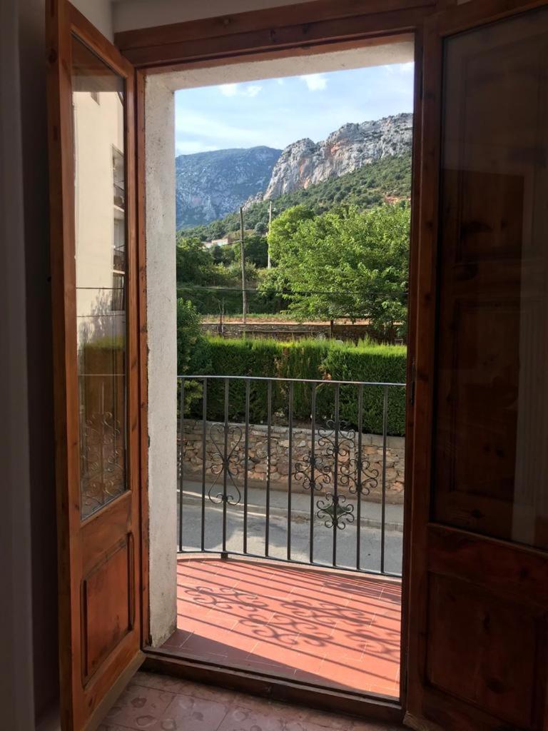 Apartament Dinosaur House Coll de Nargó Zewnętrze zdjęcie