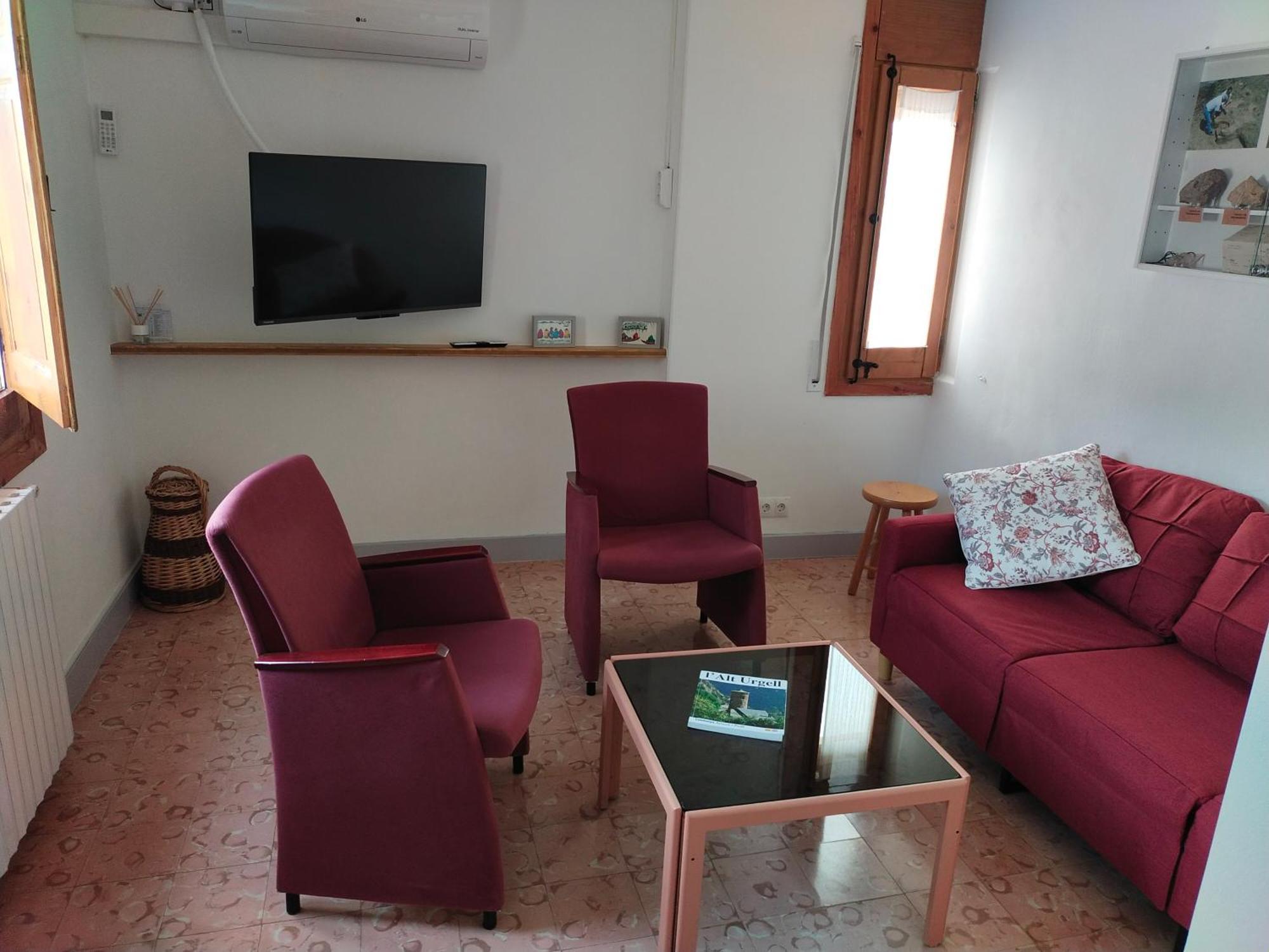 Apartament Dinosaur House Coll de Nargó Zewnętrze zdjęcie
